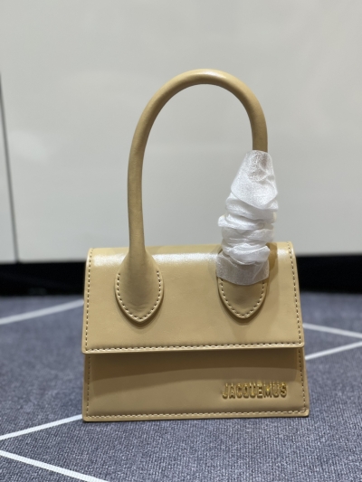 Jacquemus outlet bag yupoo