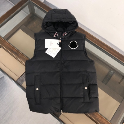 Moncler deals vest yupoo