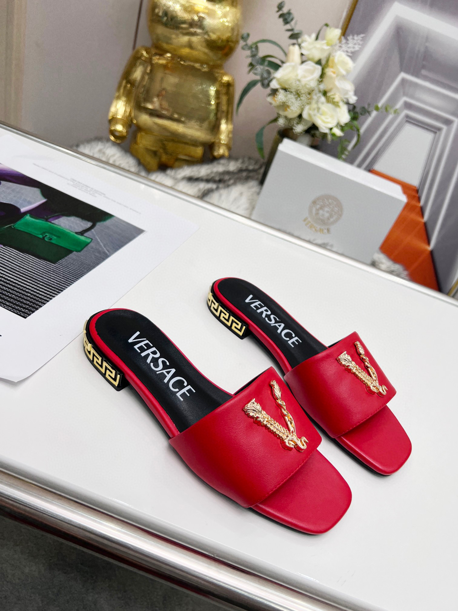 Yupoo sales versace sneakers