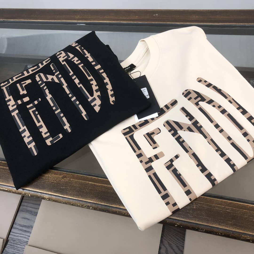 Fendi t shirt yupoo online